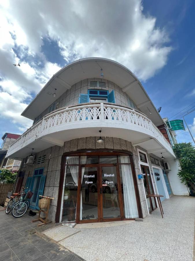 Via Hostel 巴色 外观 照片