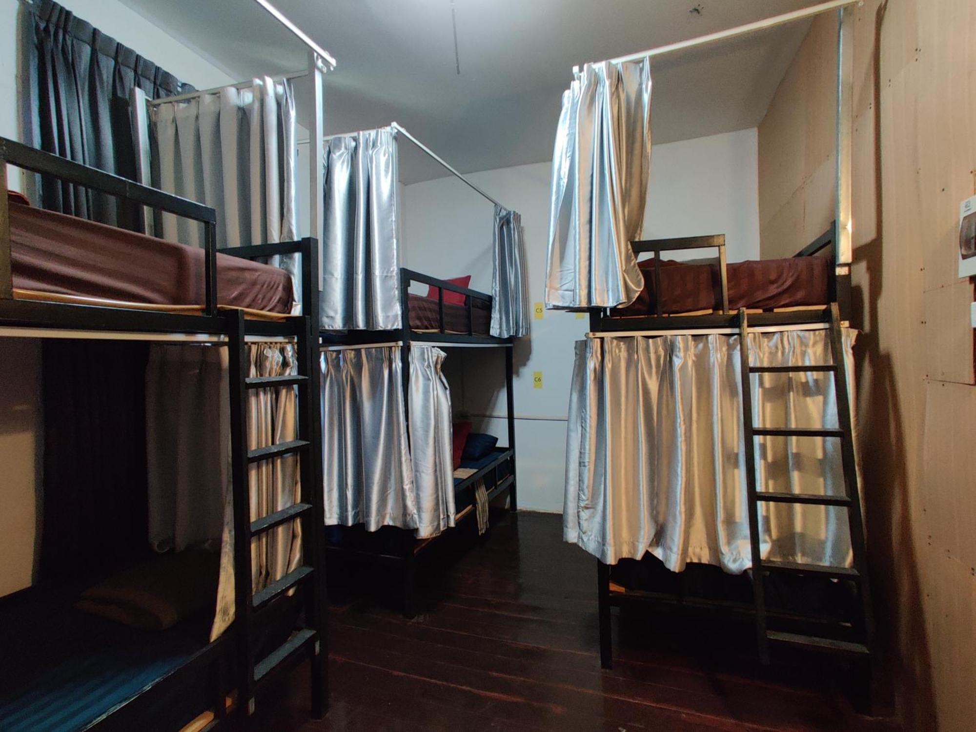 Via Hostel 巴色 外观 照片